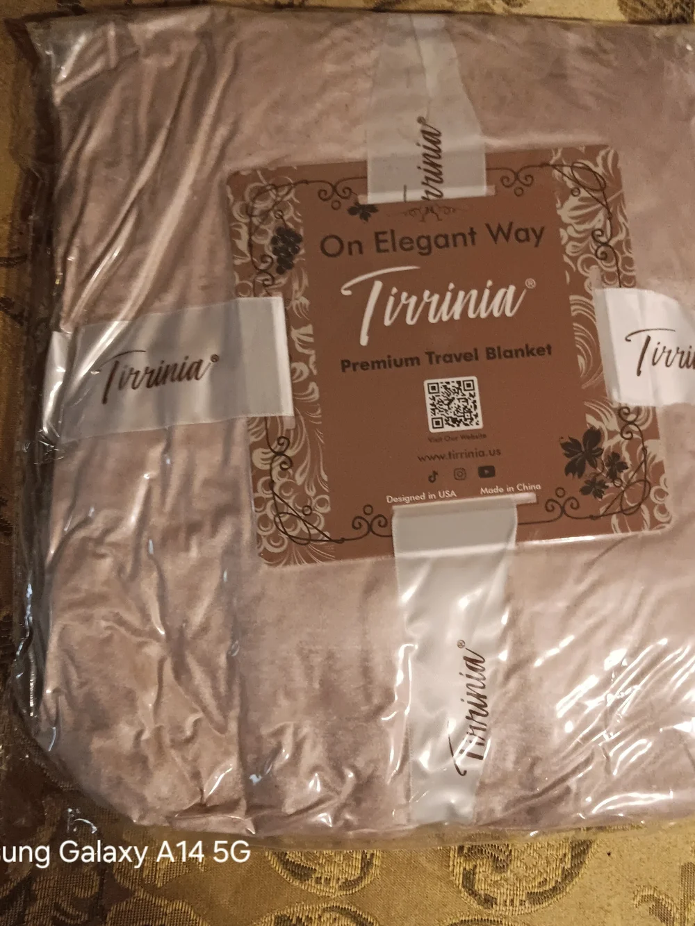 Premium Travel Blanket — Blush Pink